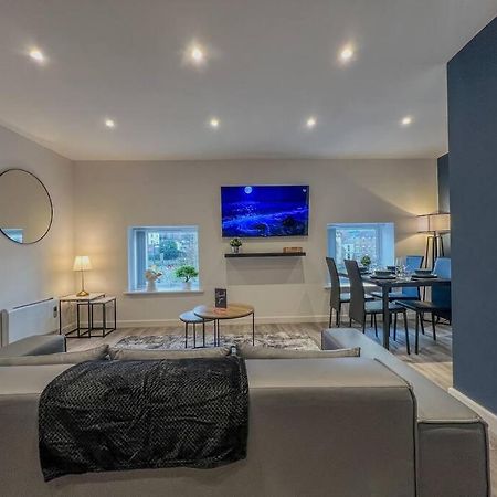 Orange Rentals-High Spec, Midnight Suite, Sleeps 4-Pets Welcome! Liverpool Bagian luar foto